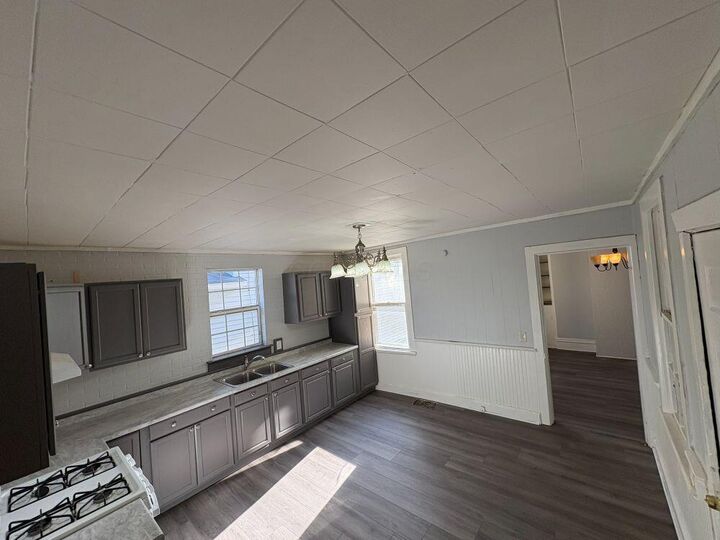 Property Photo: 92 S 3rd Street OH 43055