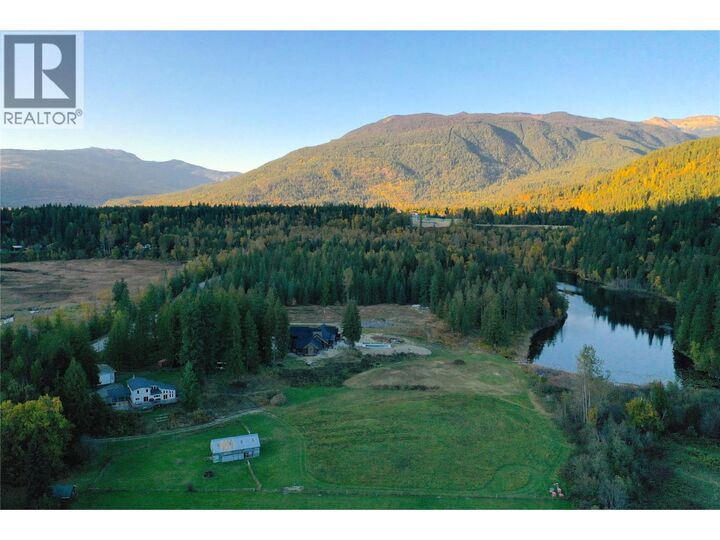 2626 Airport Way  Revelstoke BC V0E 2S3 photo