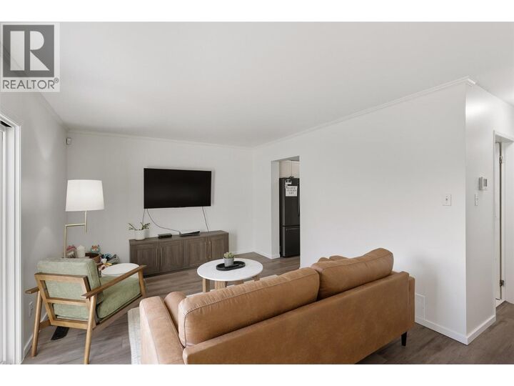 Property Photo: 1469 Springhill Drive 24 BC V2E 1H5