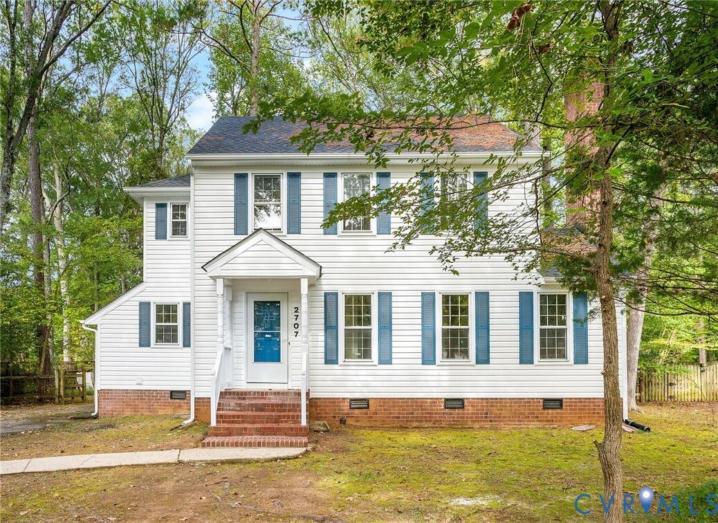 Property Photo:  2707 Pleasant Run Drive  VA 23233 
