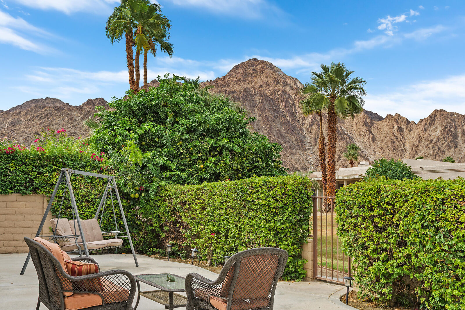 Property Photo:  48614 Paseo Tarazo  CA 92253 