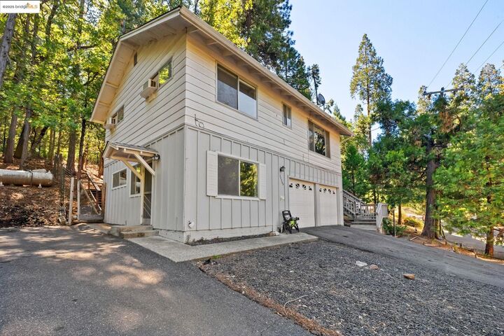 Property Photo: 22369 Ponderosa Dr. CA 95383