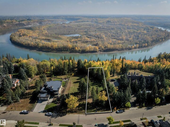 Property Photo: 4809 Donsdale Drive NW AB T6M 2N2