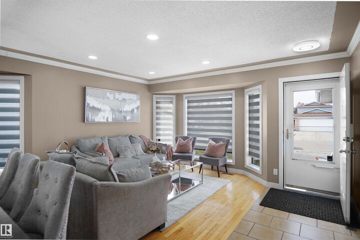 Property Photo: 15519 70 Street NW AB T5Z 2Y6