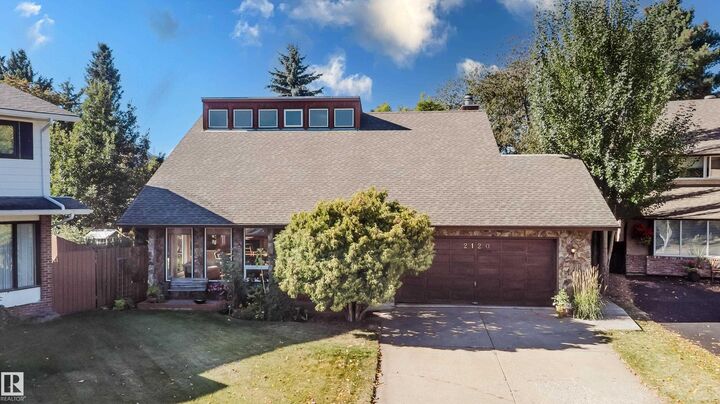 2120 111A Street NW  Edmonton AB T6J 4V6 photo