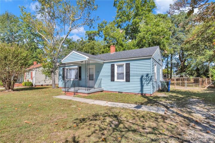 Property Photo: 209 N Lynn Avenue NC 28301