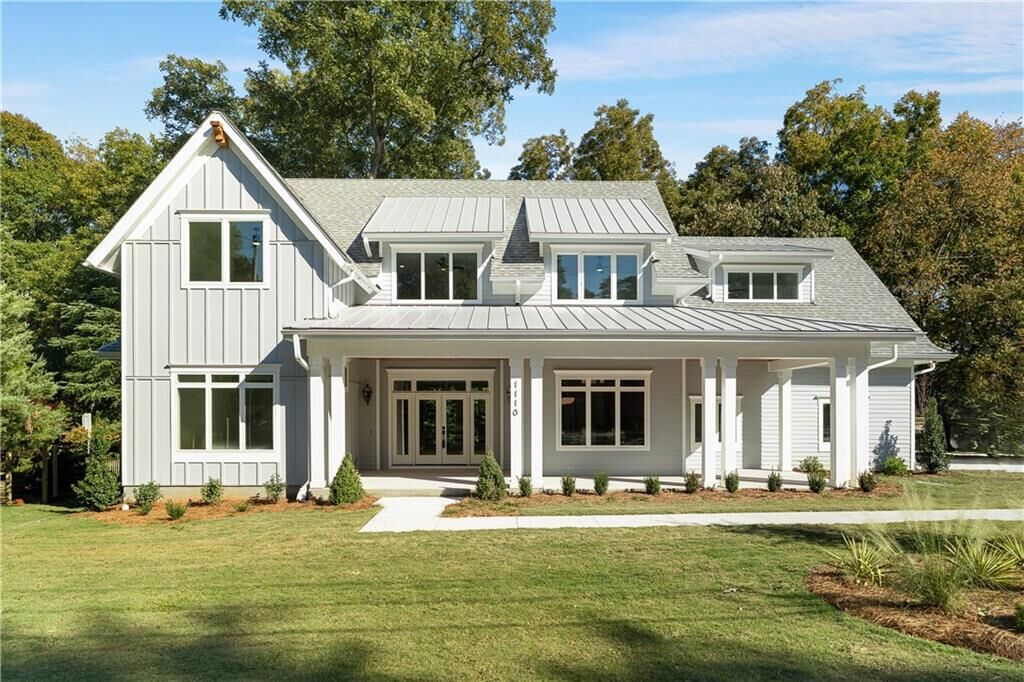 Property Photo:  1110 Milam Circle  GA 30021 