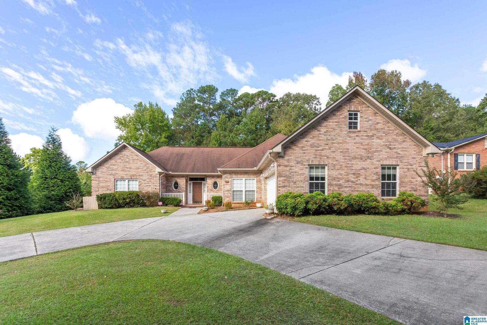 Property Photo: 100 Shamrock Road AL 36207