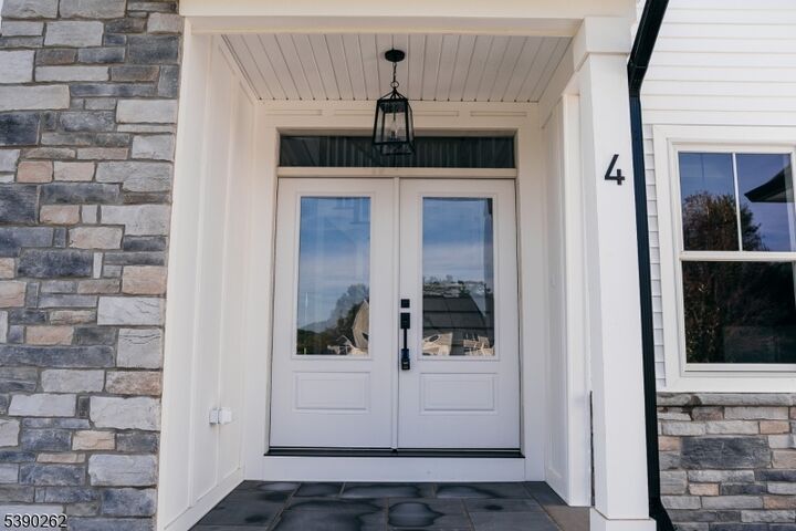Property Photo: 4 Hemlock Cir NJ 07059