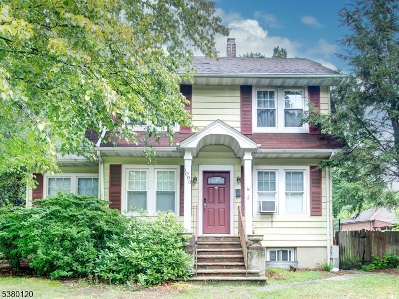 Property Photo:  1093 Lynwood Ave  NJ 07646 