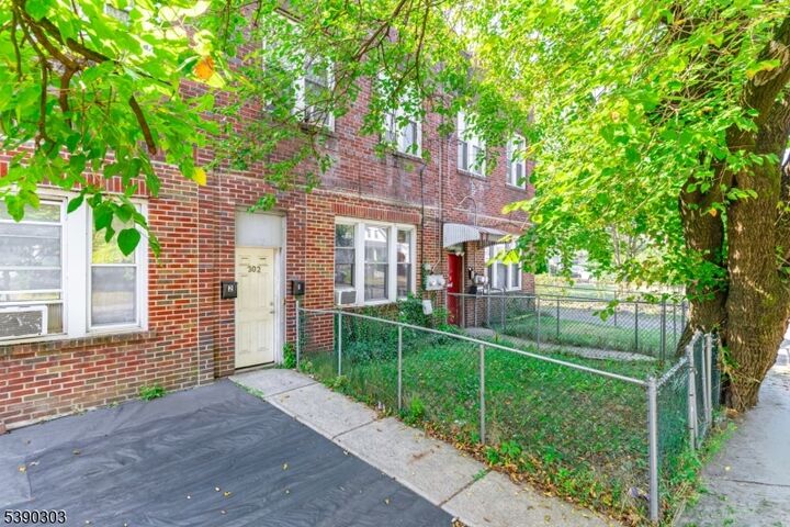 302 W Forest Ave  Englewood City NJ 07631 photo