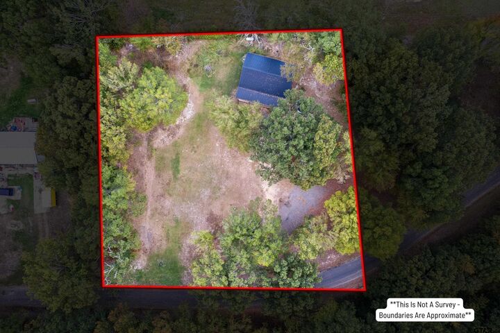 Property Photo:  625 NE County Road 2140  TX 75487