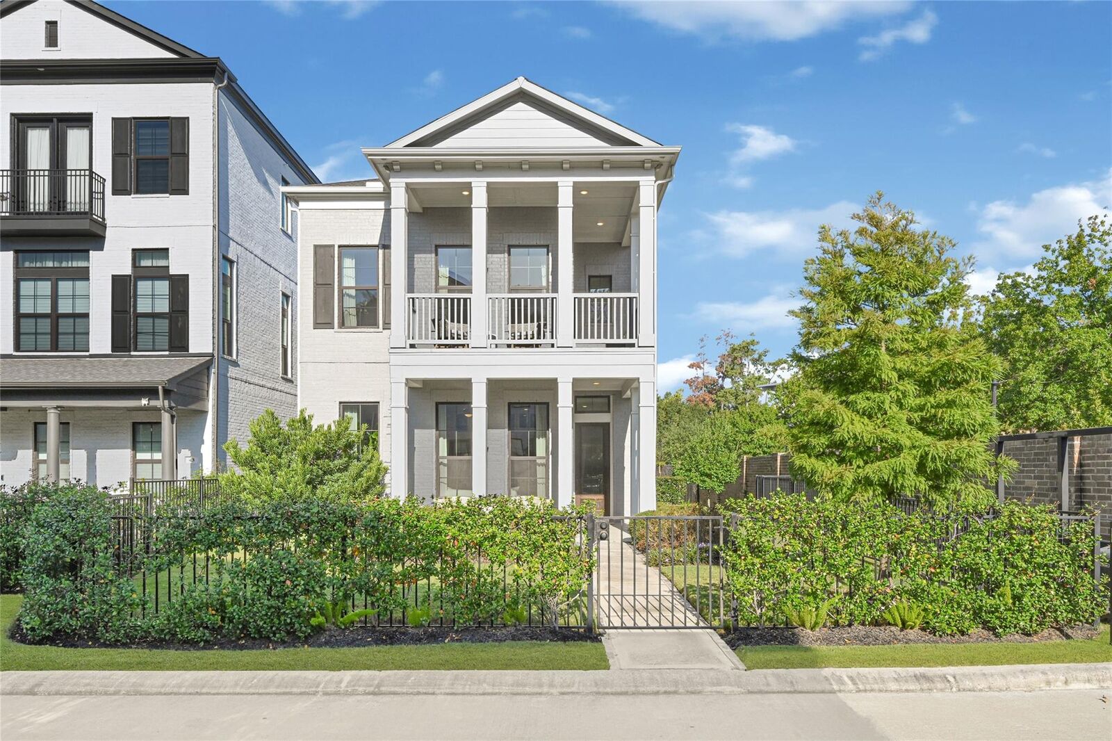 Property Photo:  47 Amerson Bay Way  TX 77380 