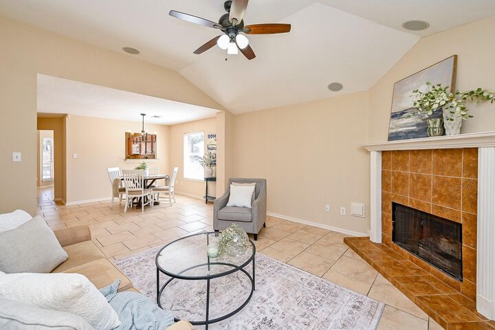 Property Photo: 7303 Greenwood Point TX 77433