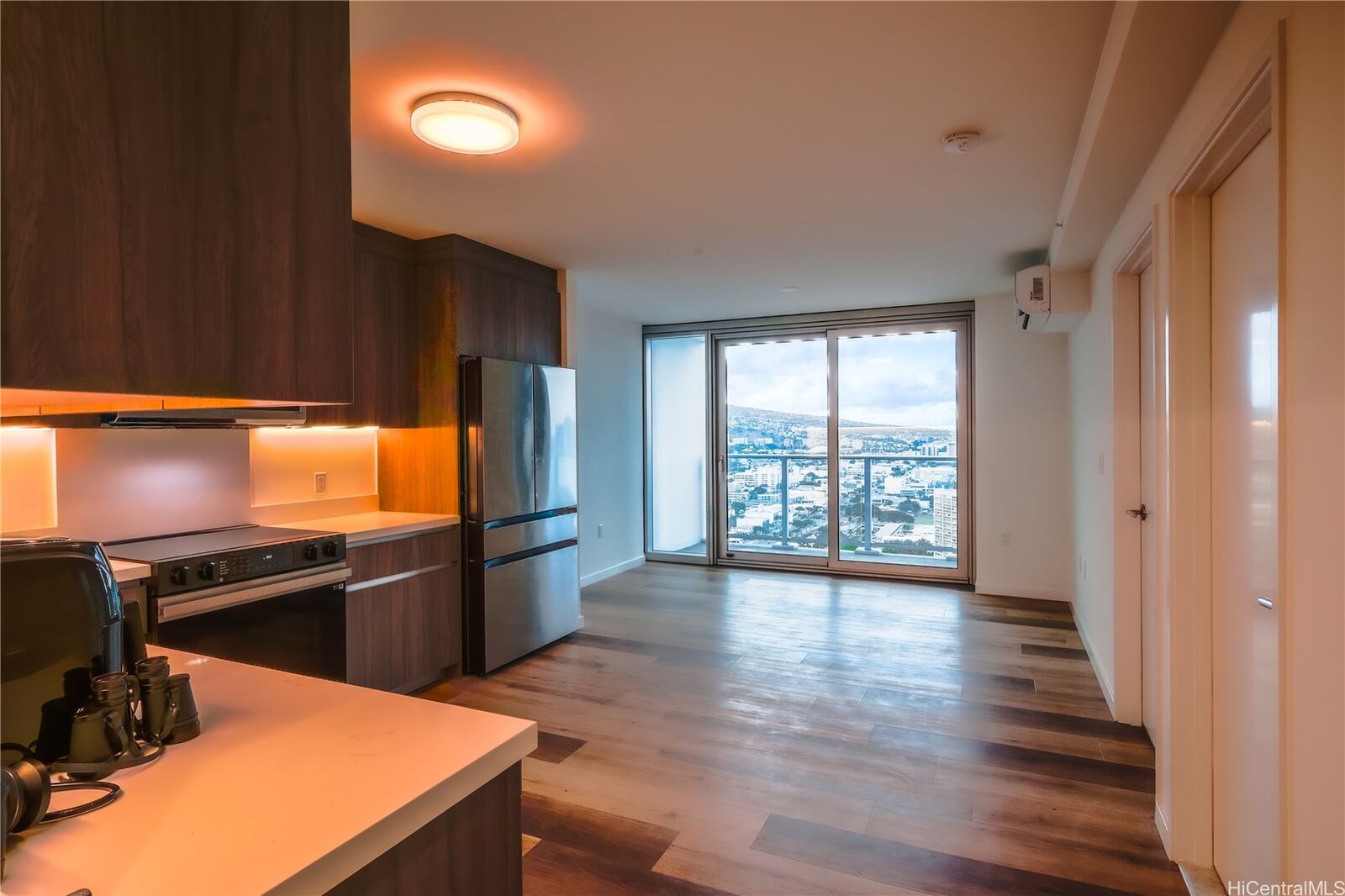 Property Photo: 1515 Liona Street 2903 HI 96814