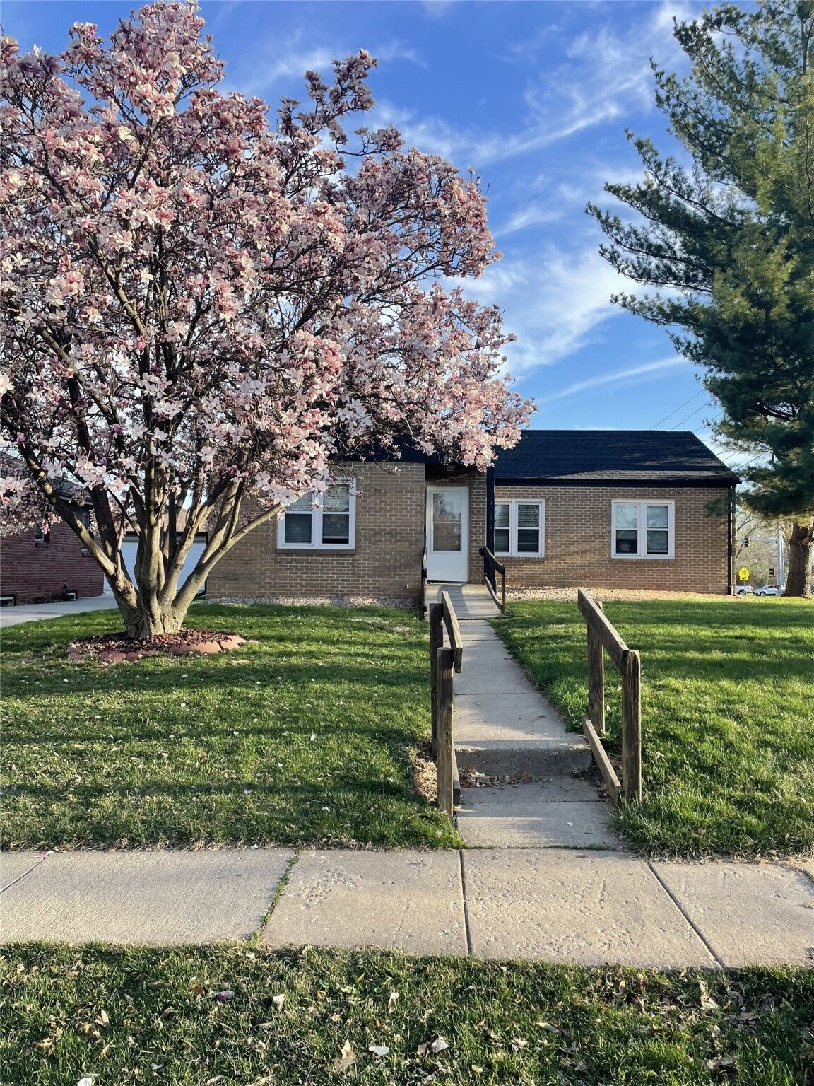 Property Photo:  720 Valhigh Road  IA 50265