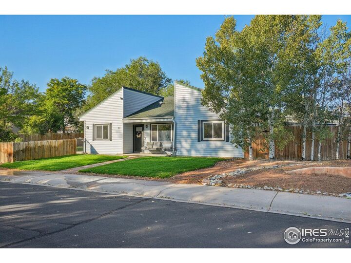 Property Photo: 904 Woodbine Dr CO 80550