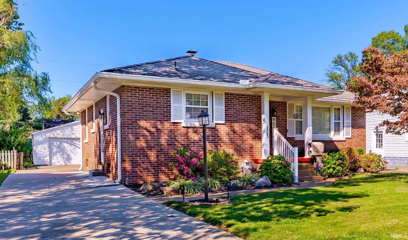 Property Photo:  305 S Taft Avenue  IN 47714 