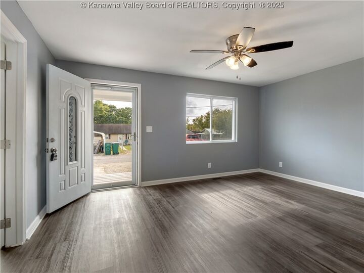 Property Photo:  2490 Montana Avenue  WV 25526
