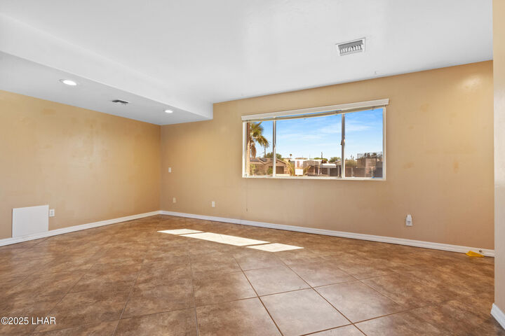 Property Photo:  1939 Pine Ln  AZ 86403 