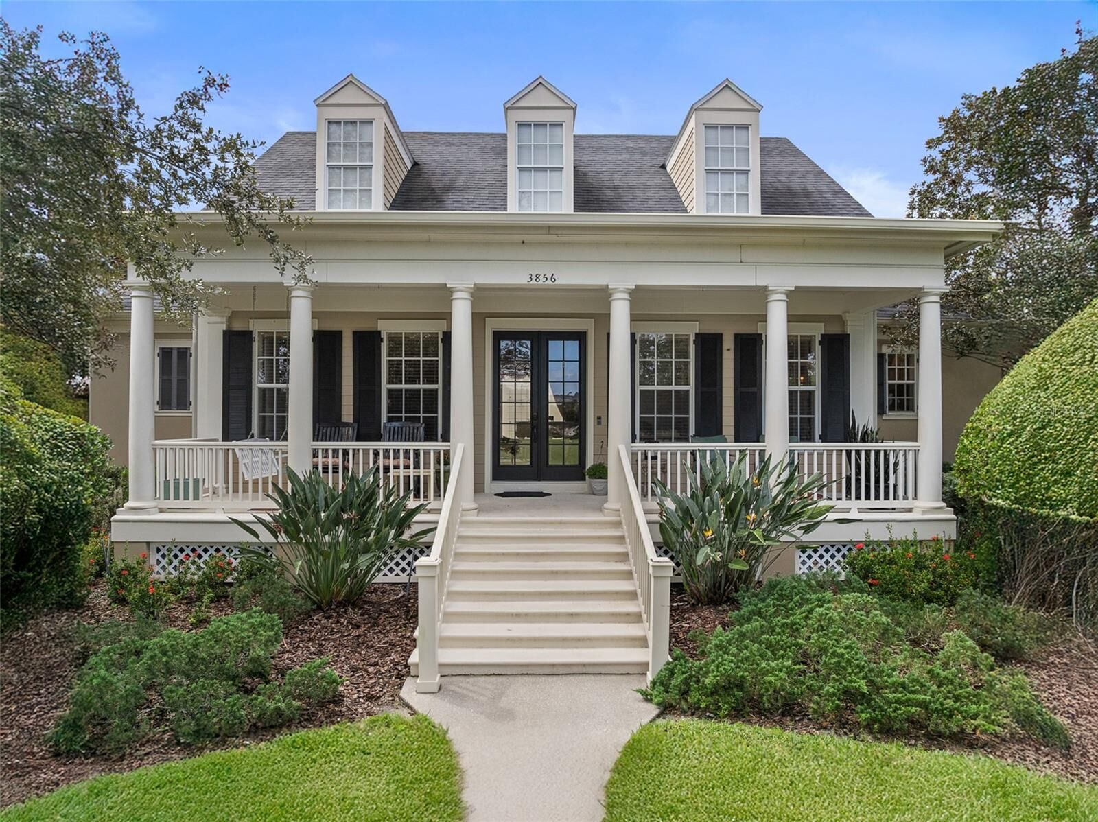Property Photo: 3856 Lower Park Road FL 32814