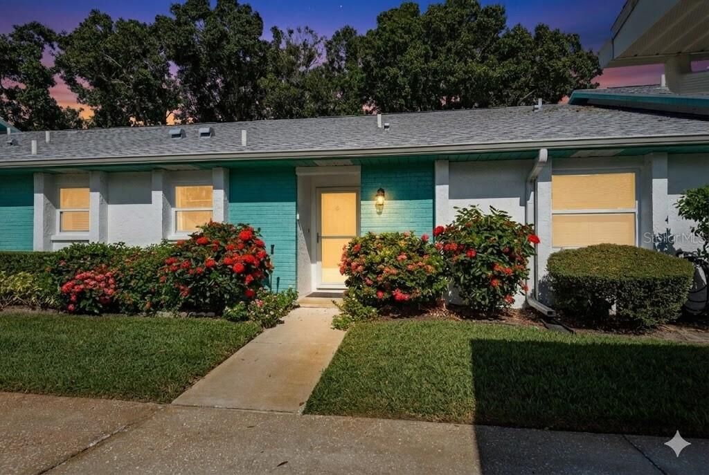 Property Photo:  1109 Tartan Drive C  FL 34684 