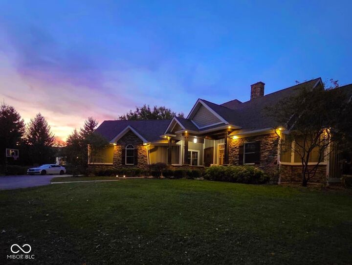 Property Photo: 6726 E County Line Road IN 46237