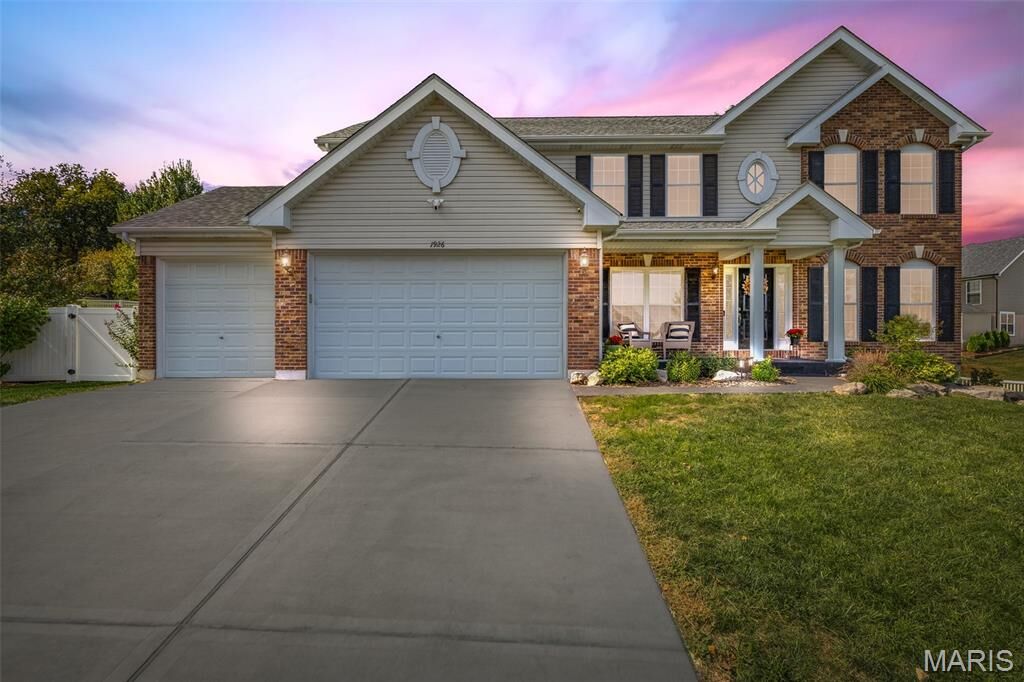 Property Photo: 1926 Belmont Drive MO 63028