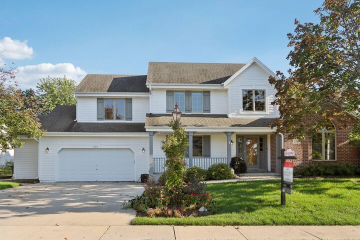 2217 Deer Path  Waukesha WI 53189 photo