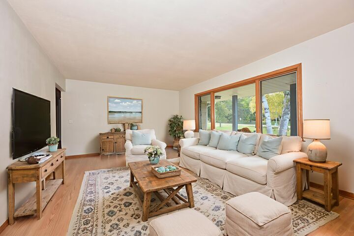 Property Photo: 420 W Mequon Rd WI 53092