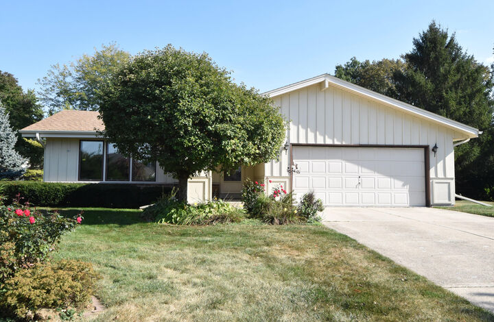 7626 S 73rd St  Franklin WI 53132 photo