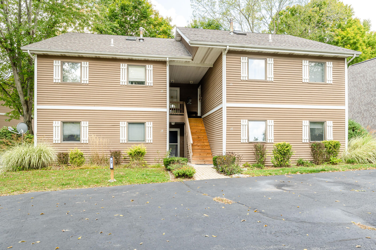 Property Photo: 5632 N Watervliet Road MI 49098