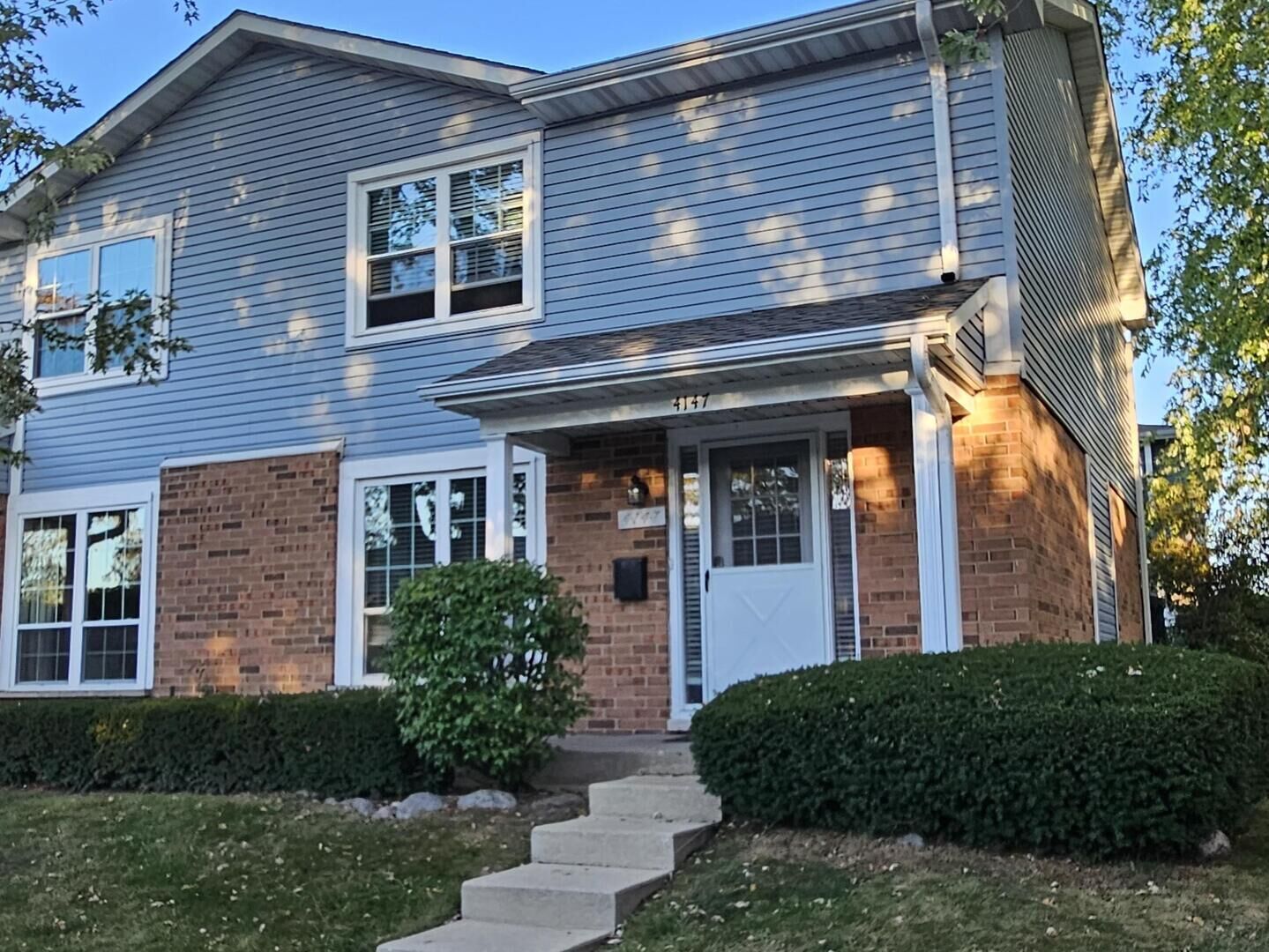 Property Photo: 4147 Continental Drive IL 60087
