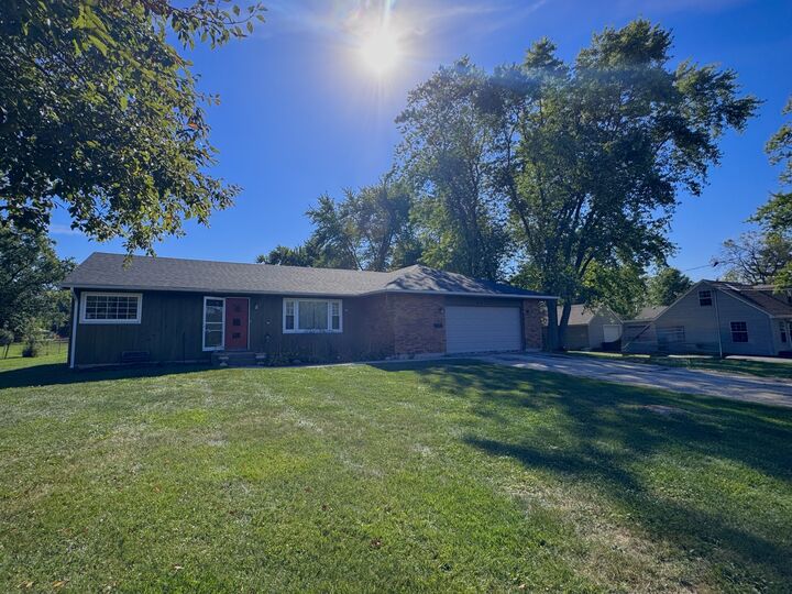 Property Photo:  1671 Sheffer Road  IL 60505 