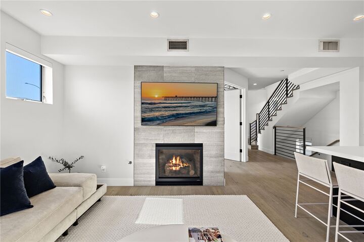 Property Photo: 210 1/2 Orange Street CA 92663
