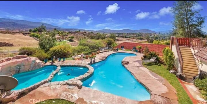 Property Photo:  42200 Calle Barbona  CA 92592 