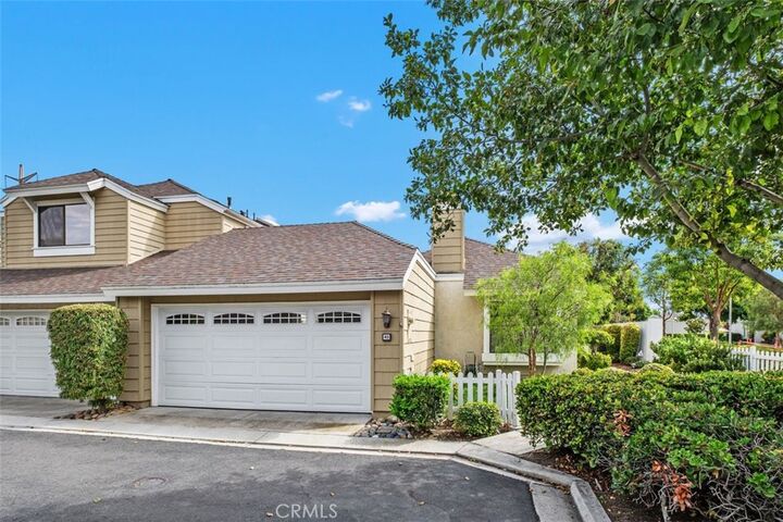 Property Photo: 43 Riverstone CA 92606