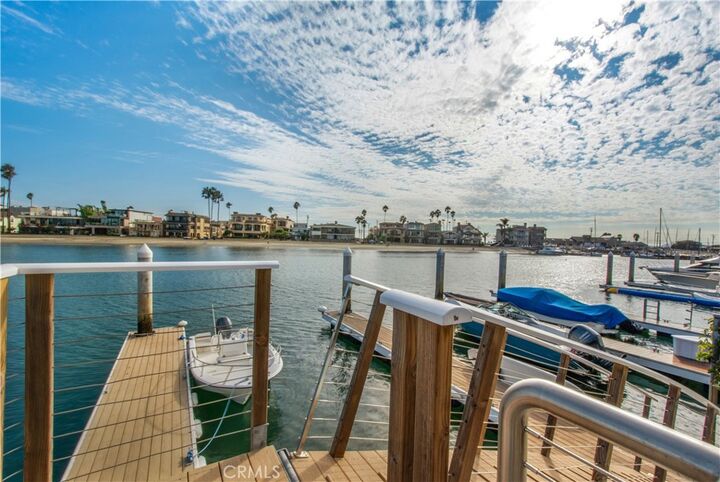 Property Photo: 5585 E Corso Di Napoli CA 90803