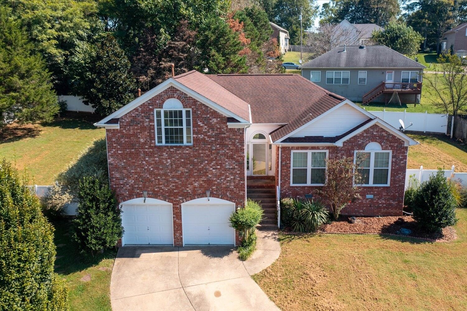 Property Photo:  2801 Paradise Ct  TN 37174 