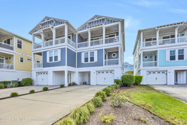 Property Photo:  305 Kure Village Way  NC 28449 