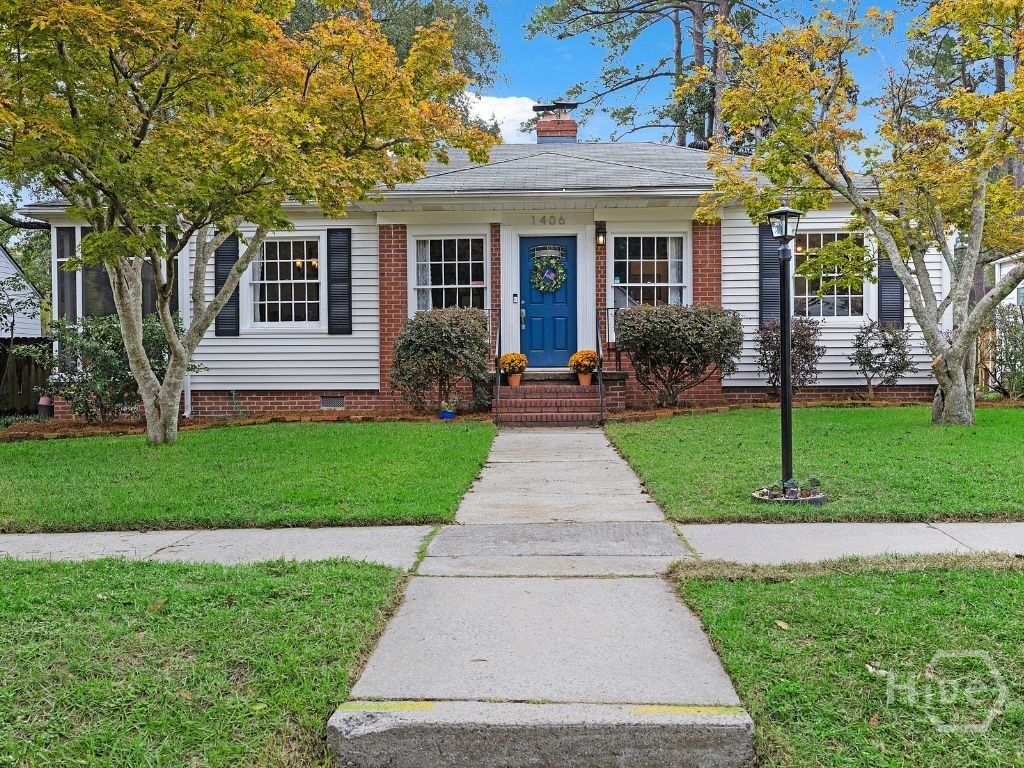 Property Photo:  1406 E 53rd Street  GA 31404 