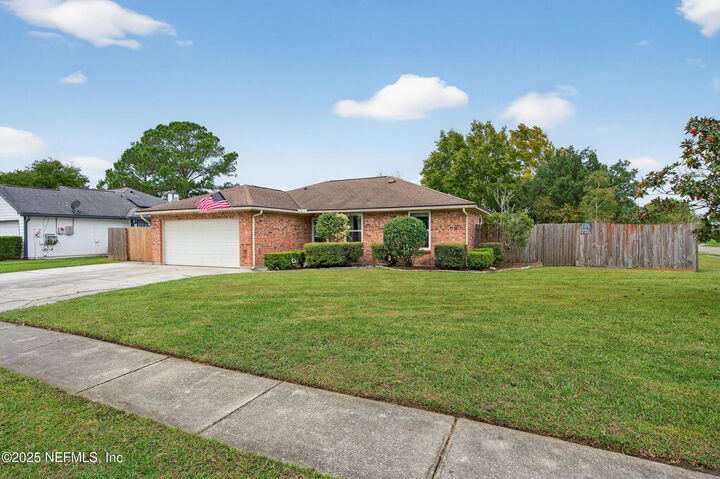 Property Photo:  2500 Ambrosia Drive  FL 32068 