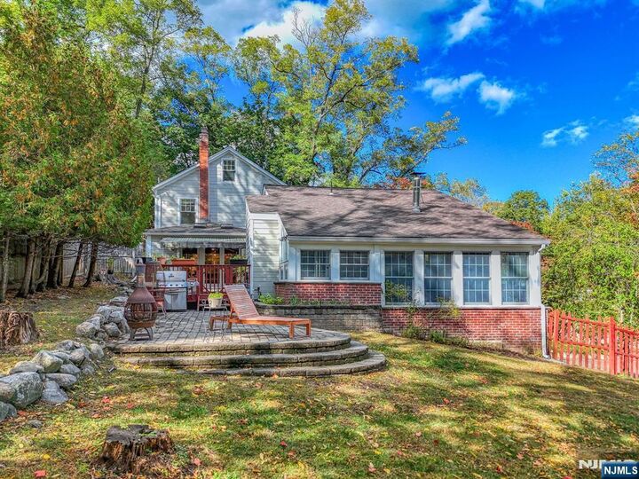 Property Photo:  689 Blue Hill Road  NJ 07675 