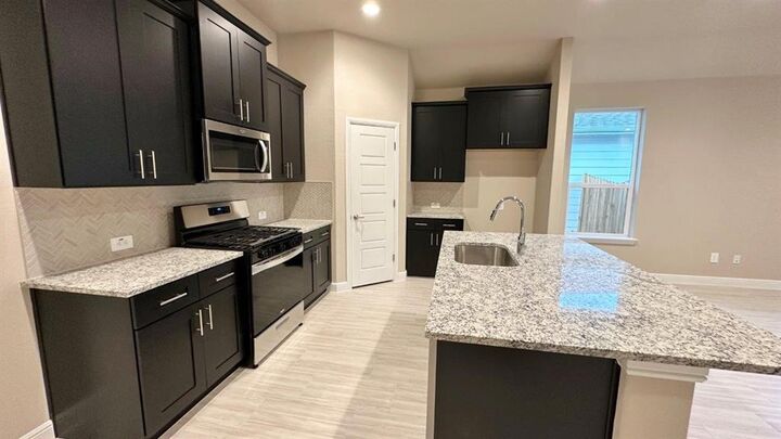 Property Photo:  10617 Zircon Lane  TX 76036