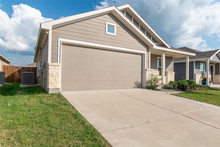 Property Photo: 5509 Timber Point Drive TX 75407