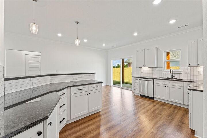 Property Photo:  2 Wendike Lane  AR 72715 