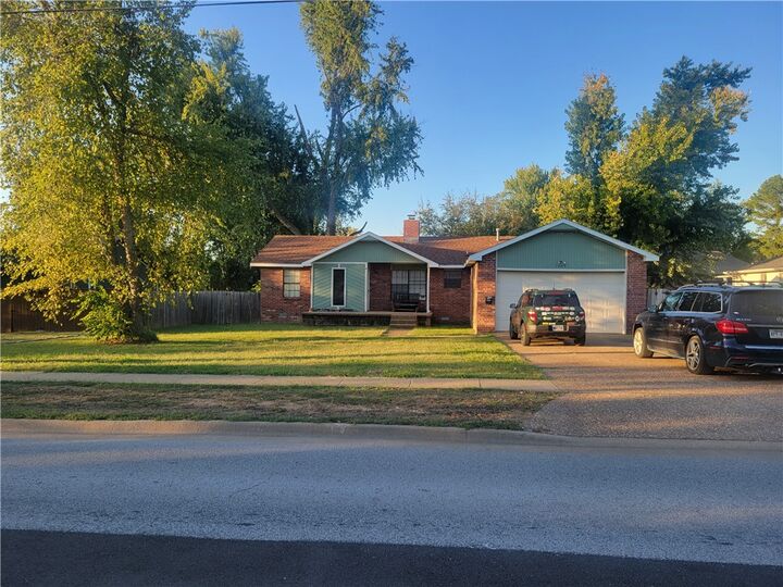 1005 NE 2nd Street  Bentonville AR 72712 photo
