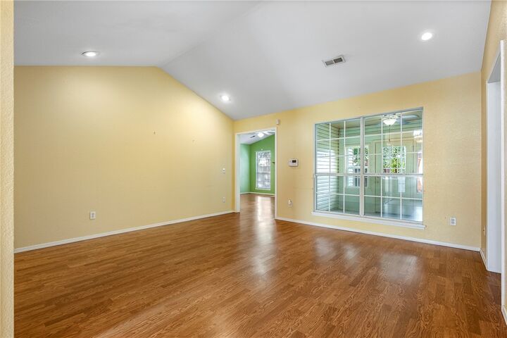 Property Photo:  3402 W Margaret Place  AR 72756 