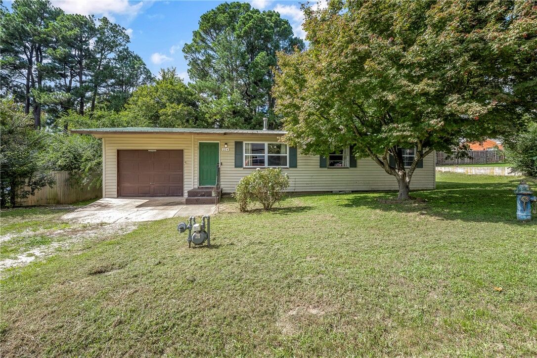 Property Photo: 224 Stapleton Drive AR 72753