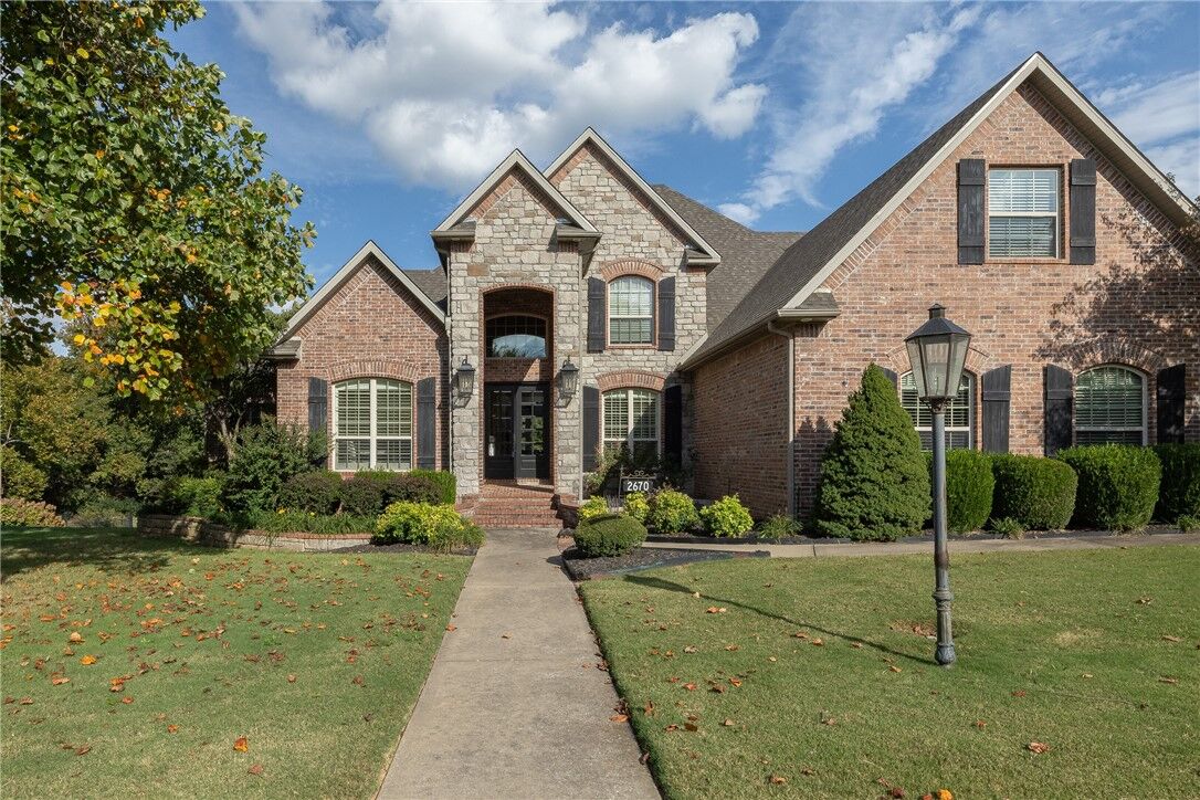 Property Photo:  2670 N Candlewood Drive  AR 72703